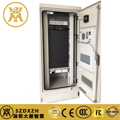 Mua Tùy chỉnh chống thời tiết ngoài trời điện vỏ kim loại thông tin liên lạc vỏ với PDU và pin sản xuất trực tuyến